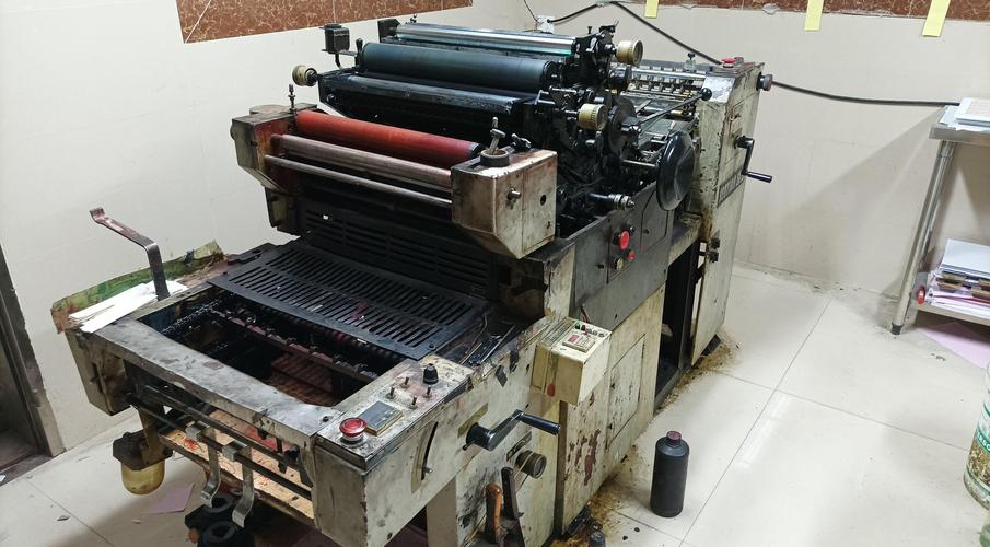 多图供应工厂闲置出售印刷 晒版机 印刷设备 切纸机切纸机,印刷机